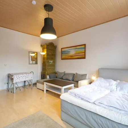 Ef29-zimmer Am Busbahnhof Hostel