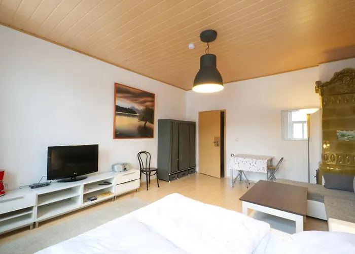 Ef29-zimmer Am Busbahnhof